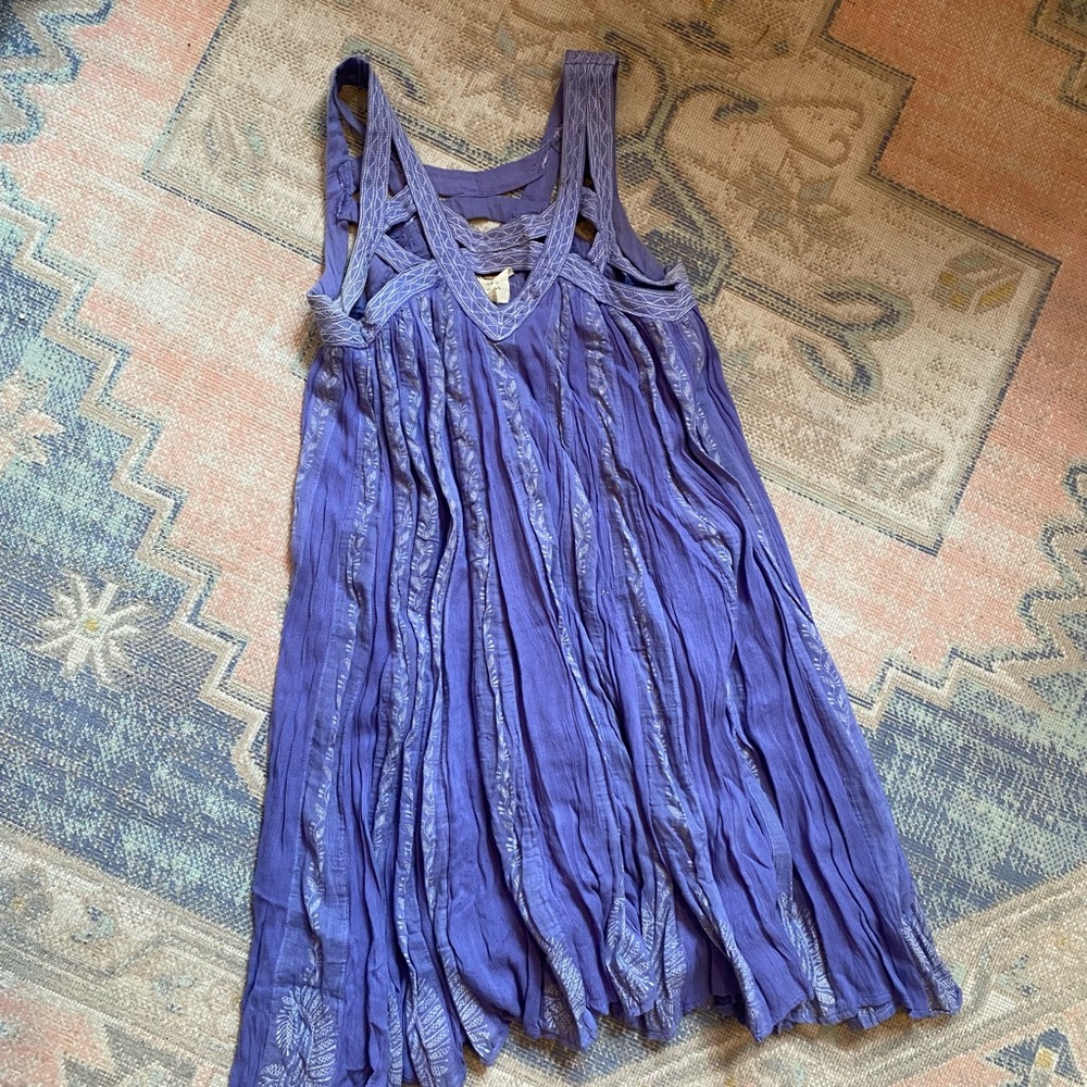 Free People beautiful lavender ruffle dress flowy boho floral